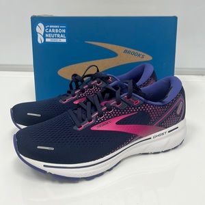Brooks Woman Ghost 14